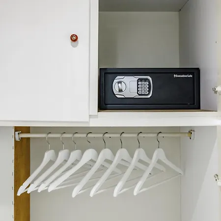 فندق Dionyssos سكوبيلوس تاون