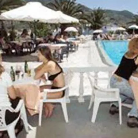 Dionyssos Skopelos Town