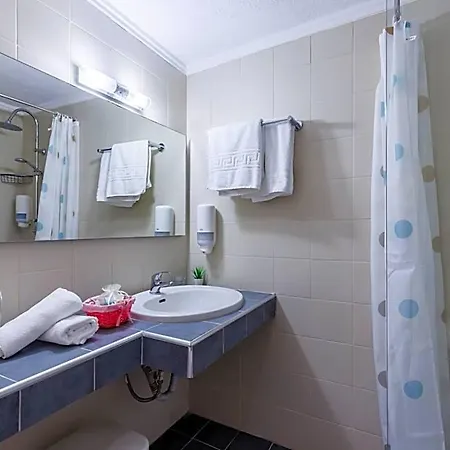 Hotel Dionyssos 3*