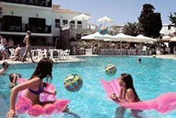διόνυσος Ξενοδοχείο