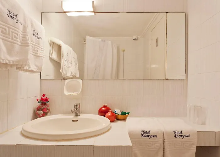 Dionyssos Σκόπελος