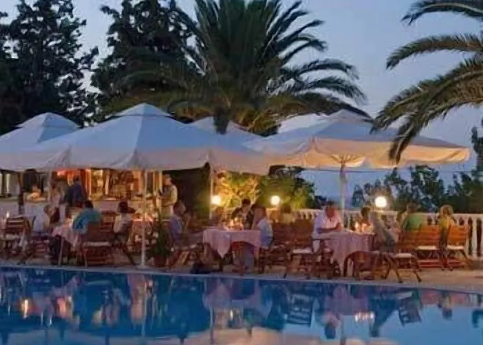 Dionyssos 3* Skopelos Town